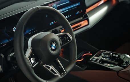 BMW 5 серия, 2024 год, 10 500 000 рублей, 22 фотография