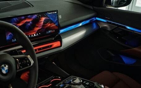 BMW 5 серия, 2024 год, 10 500 000 рублей, 23 фотография