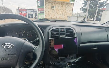 Hyundai Sonata IV рестайлинг, 2005 год, 410 000 рублей, 4 фотография