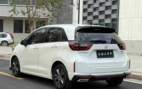 Honda Fit, 2022 год, 1 210 000 рублей, 5 фотография