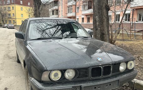 BMW 5 серия, 1990 год, 210 000 рублей, 3 фотография