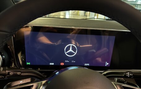 Mercedes-Benz V-Класс, 2025 год, 14 899 000 рублей, 14 фотография