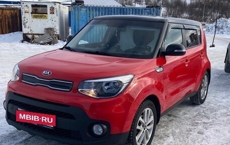 KIA Soul II рестайлинг, 2018 год, 1 725 000 рублей, 2 фотография