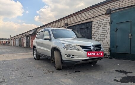 Volkswagen Tiguan I, 2010 год, 1 200 000 рублей, 2 фотография