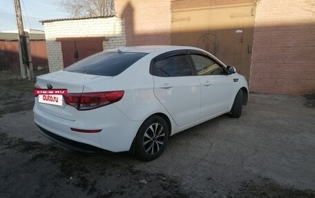KIA Rio III рестайлинг, 2017 год, 1 050 000 рублей, 4 фотография