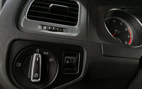 Volkswagen Golf VII, 2013 год, 979 000 рублей, 17 фотография