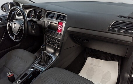 Volkswagen Golf VII, 2013 год, 979 000 рублей, 11 фотография