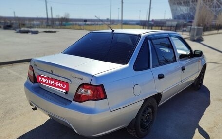 Daewoo Nexia I рестайлинг, 2010 год, 330 000 рублей, 5 фотография