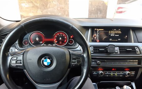 BMW 5 серия, 2016 год, 2 850 000 рублей, 9 фотография