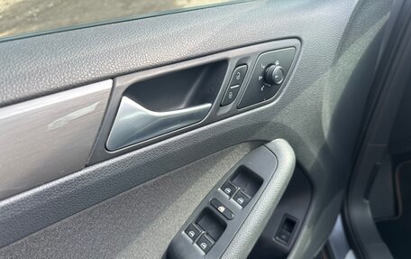Volkswagen Jetta VI, 2016 год, 1 490 000 рублей, 11 фотография