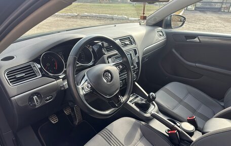 Volkswagen Jetta VI, 2016 год, 1 490 000 рублей, 10 фотография