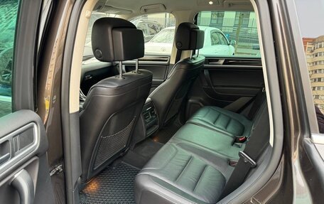Volkswagen Touareg III, 2016 год, 3 090 000 рублей, 10 фотография
