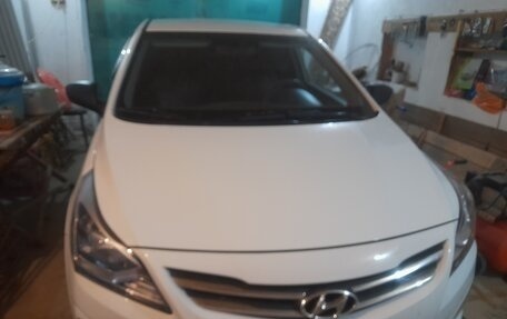 Hyundai Solaris II рестайлинг, 2016 год, 1 000 000 рублей, 13 фотография