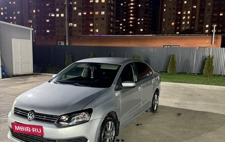 Volkswagen Polo VI (EU Market), 2013 год, 765 000 рублей, 3 фотография