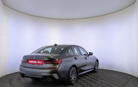 BMW 3 серия, 2021 год, 4 250 000 рублей, 5 фотография