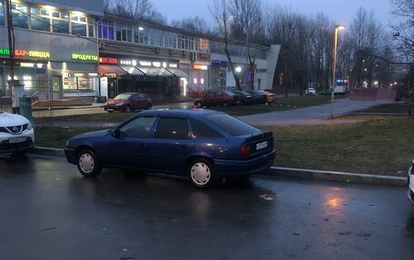 Opel Vectra A, 1994 год, 155 000 рублей, 5 фотография