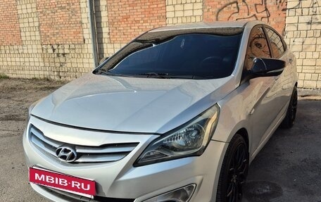 Hyundai Solaris II рестайлинг, 2016 год, 920 000 рублей, 4 фотография