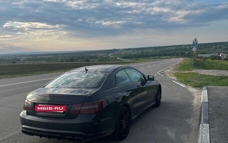 Mercedes-Benz E-Класс, 2012 год, 1 500 000 рублей, 4 фотография