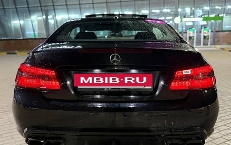Mercedes-Benz E-Класс, 2012 год, 1 500 000 рублей, 3 фотография