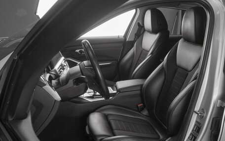 BMW 3 серия, 2019 год, 3 199 000 рублей, 10 фотография