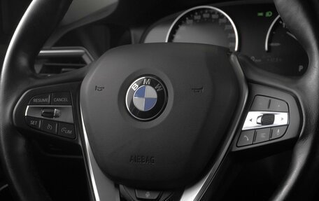 BMW 3 серия, 2019 год, 3 199 000 рублей, 18 фотография