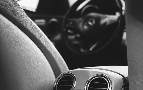 Mercedes-Benz C-Класс, 2015 год, 2 850 000 рублей, 17 фотография