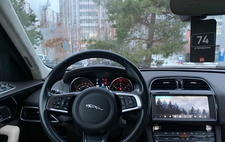Jaguar F-Pace, 2019 год, 2 489 000 рублей, 13 фотография