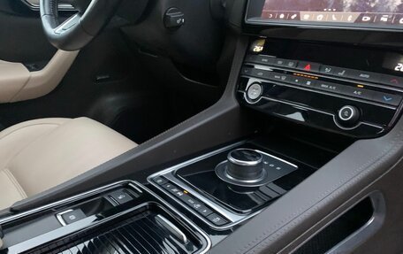 Jaguar F-Pace, 2019 год, 2 489 000 рублей, 17 фотография