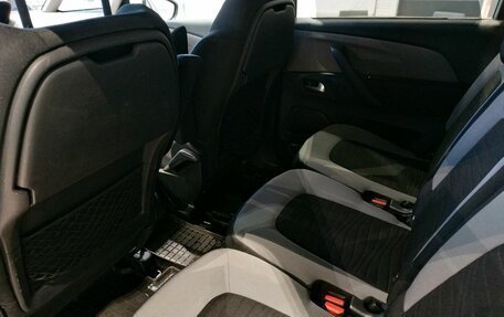 Citroen C4 Picasso II рестайлинг, 2015 год, 889 000 рублей, 10 фотография