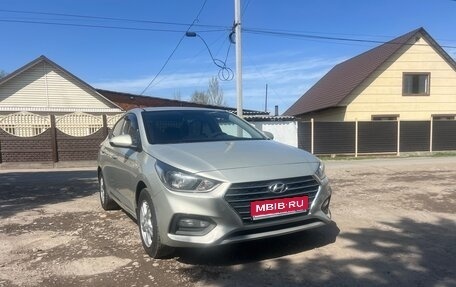 Hyundai Solaris II рестайлинг, 2020 год, 990 000 рублей, 1 фотография