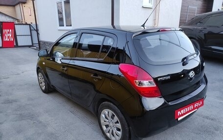 Hyundai i20 IB рестайлинг, 2010 год, 785 000 рублей, 2 фотография