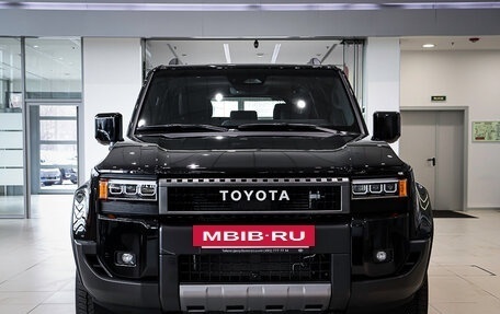 Toyota Land Cruiser Prado, 2024 год, 10 550 000 рублей, 9 фотография