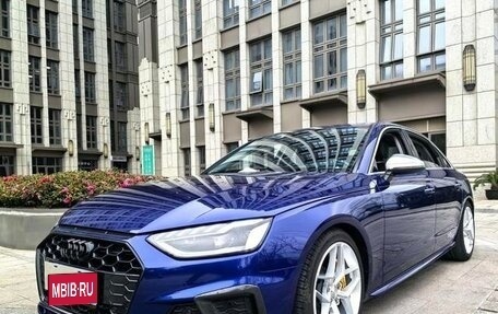 Audi A4, 2022 год, 3 500 000 рублей, 1 фотография