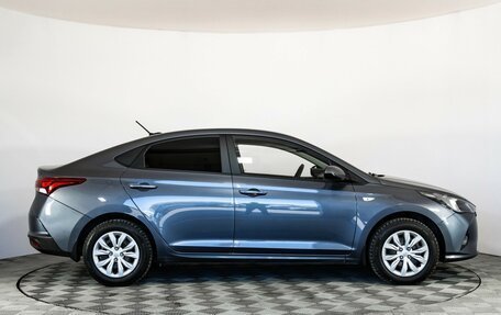 Hyundai Solaris II рестайлинг, 2022 год, 1 950 000 рублей, 4 фотография