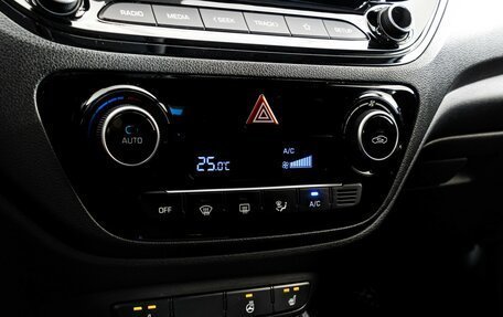 Hyundai Solaris II рестайлинг, 2022 год, 1 950 000 рублей, 16 фотография