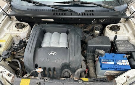 Hyundai Santa Fe III рестайлинг, 2004 год, 650 000 рублей, 10 фотография