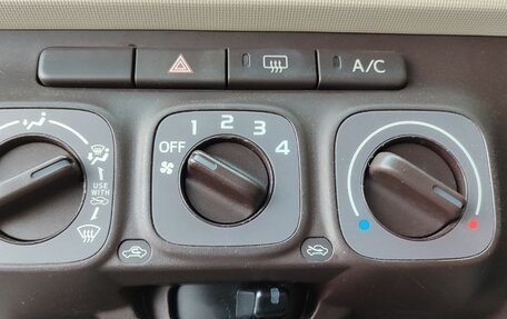 Toyota Passo III, 2012 год, 679 000 рублей, 15 фотография