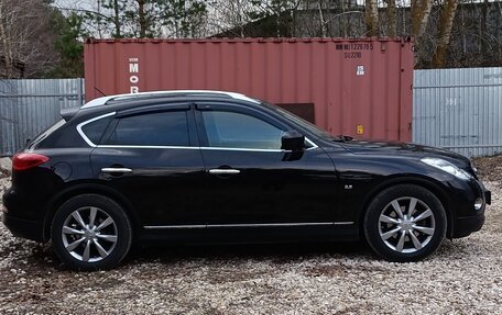 Infiniti QX50 I рестайлинг, 2015 год, 2 400 000 рублей, 9 фотография