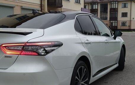 Toyota Camry, 2020 год, 3 690 000 рублей, 5 фотография