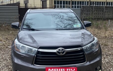 Toyota Highlander III, 2014 год, 3 100 000 рублей, 3 фотография