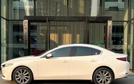 Mazda 3, 2021 год, 1 993 000 рублей, 3 фотография