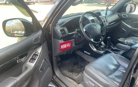 Toyota Land Cruiser Prado 120 рестайлинг, 2008 год, 2 500 000 рублей, 9 фотография