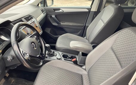 Volkswagen Tiguan II, 2020 год, 1 900 000 рублей, 5 фотография
