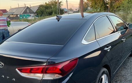 Hyundai Sonata VII, 2018 год, 2 800 000 рублей, 2 фотография