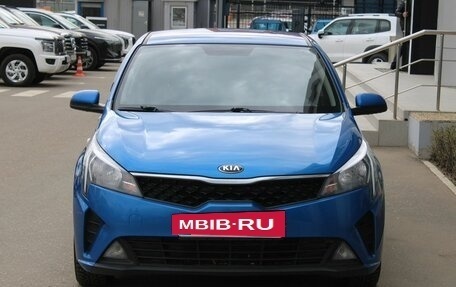 KIA Rio IV, 2021 год, 1 650 000 рублей, 3 фотография
