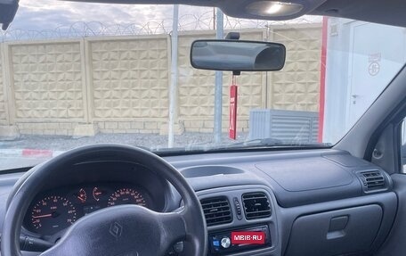 Renault Clio III, 2001 год, 180 000 рублей, 8 фотография