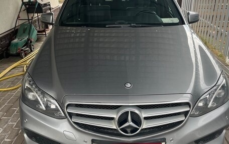 Mercedes-Benz E-Класс, 2015 год, 2 100 000 рублей, 7 фотография
