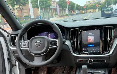 Volvo S60 III, 2020 год, 2 862 000 рублей, 8 фотография