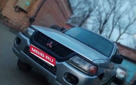 Mitsubishi Montero Sport, 2001 год, 900 000 рублей, 4 фотография