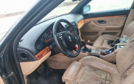BMW 5 серия, 1999 год, 600 000 рублей, 13 фотография